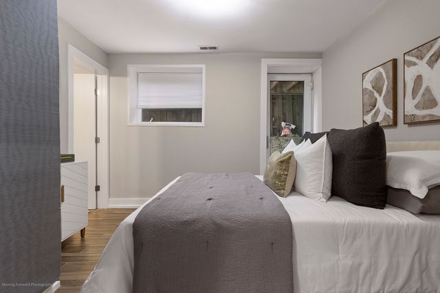 1625 W Ainslie Street BE, Chicago, IL 60640