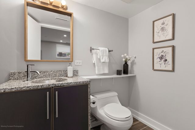 1625 W Ainslie Street BE, Chicago, IL 60640