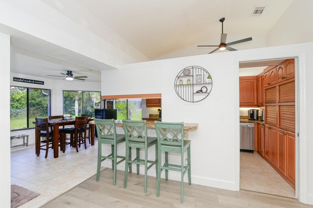 1872 SE ELROSE Street, Port St. Lucie, FL 34952