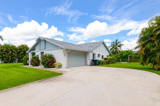 1872 SE ELROSE Street, Port St. Lucie, FL 34952