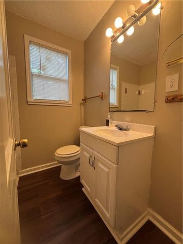 2071 N Gimon Circle, Mobile, AL 36605