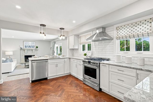 207 S 5 POINTS RD, West Chester, PA 19382