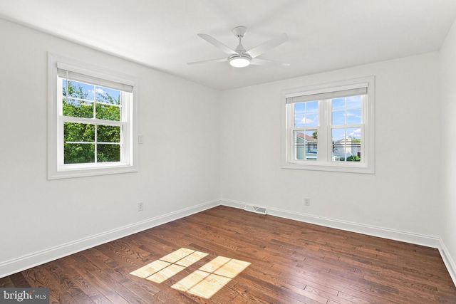 207 S 5 POINTS RD, West Chester, PA 19382