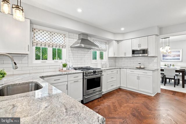 207 S 5 POINTS RD, West Chester, PA 19382