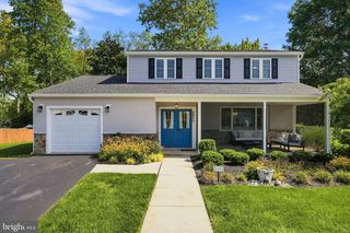 207 S 5 POINTS RD, West Chester, PA 19382