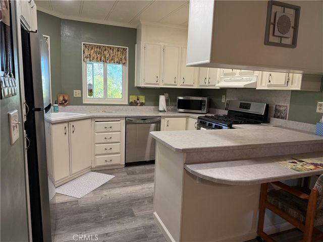 7452 7452 Live Oak, Corning, CA 96090