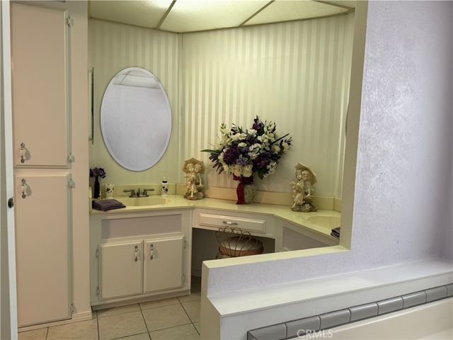 7452 7452 Live Oak, Corning, CA 96090