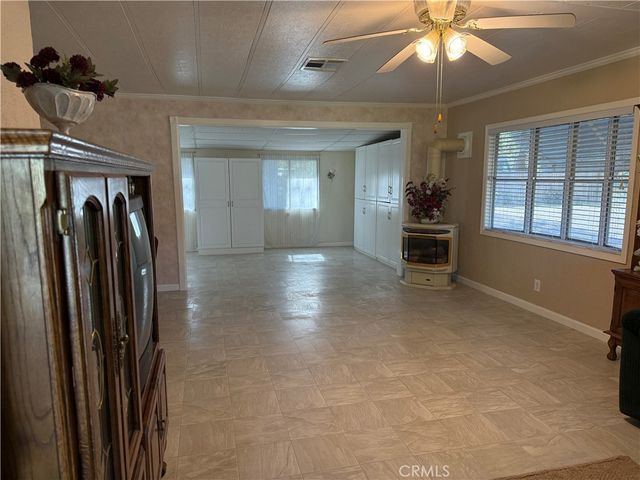 7452 7452 Live Oak, Corning, CA 96090