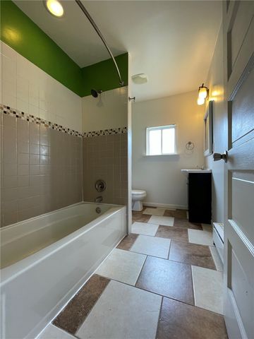 501 S Chestnut St, Scottdale, PA 15683