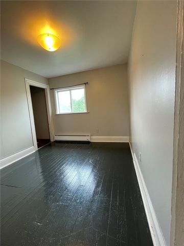 501 S Chestnut St, Scottdale, PA 15683