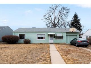 3013 S Cherry Way, Denver, CO 80222