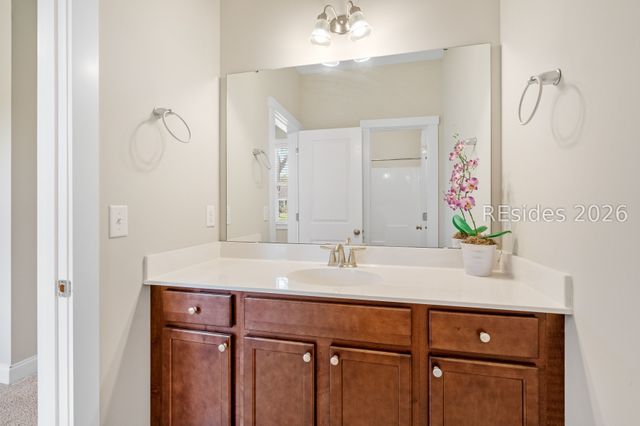 8 Fox Sparrow Rd, Beaufort, SC 29907