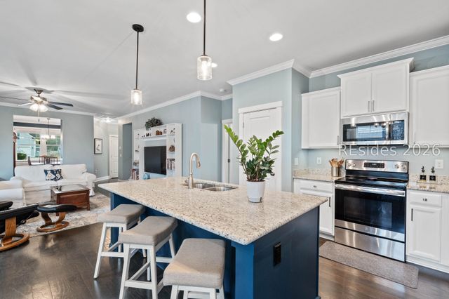 8 Fox Sparrow Rd, Beaufort, SC 29907