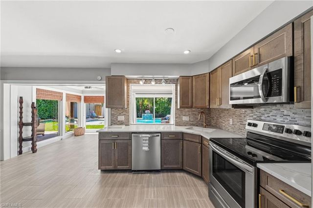 134 2nd ST, Bonita Springs, FL 34134