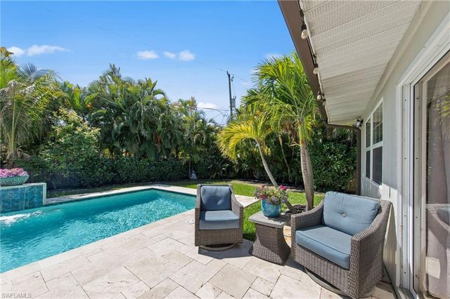 134 2nd ST, Bonita Springs, FL 34134