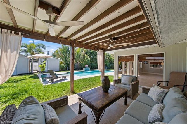 134 2nd ST, Bonita Springs, FL 34134