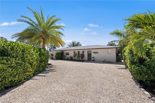 134 2nd ST, Bonita Springs, FL 34134