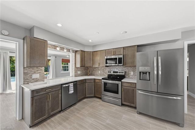 134 2nd ST, Bonita Springs, FL 34134