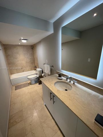 10275 Collins Avenue 915, Bal Harbour, FL 33154