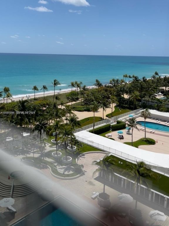 10275 Collins Avenue 915, Bal Harbour, FL 33154