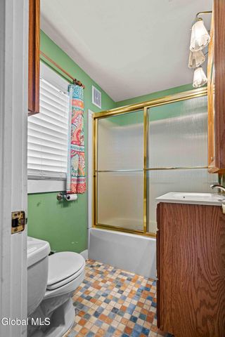 35 Coleman Avenue, Hudson Falls, NY 12839