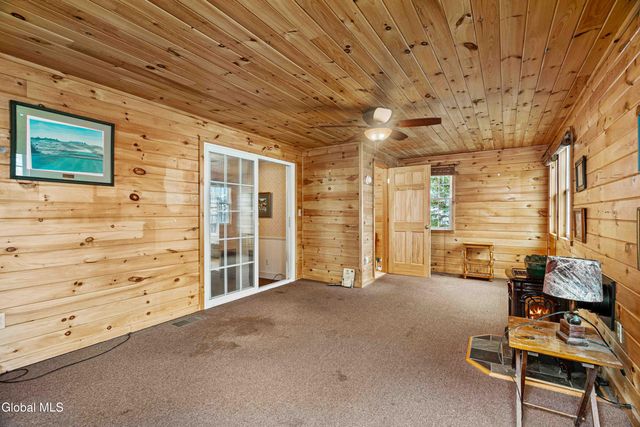 35 Coleman Avenue, Hudson Falls, NY 12839