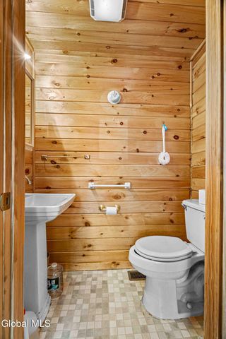 35 Coleman Avenue, Hudson Falls, NY 12839