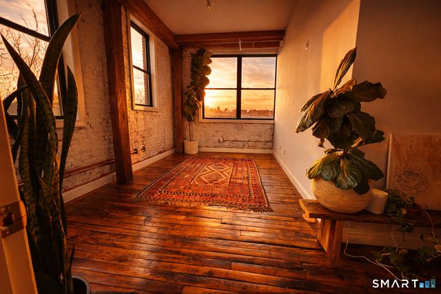 145 Canal Street 417, Shelton, CT 06484