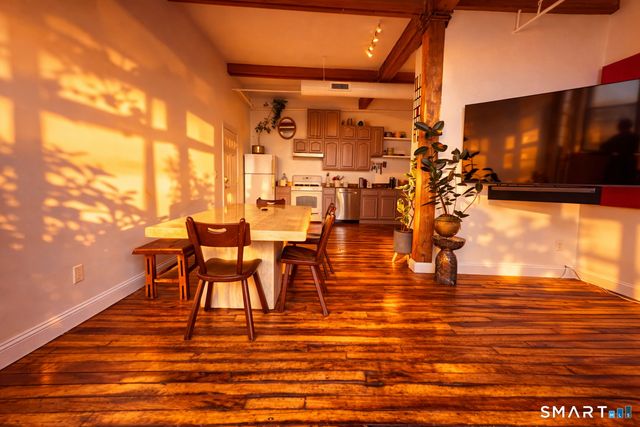 145 Canal Street 417, Shelton, CT 06484