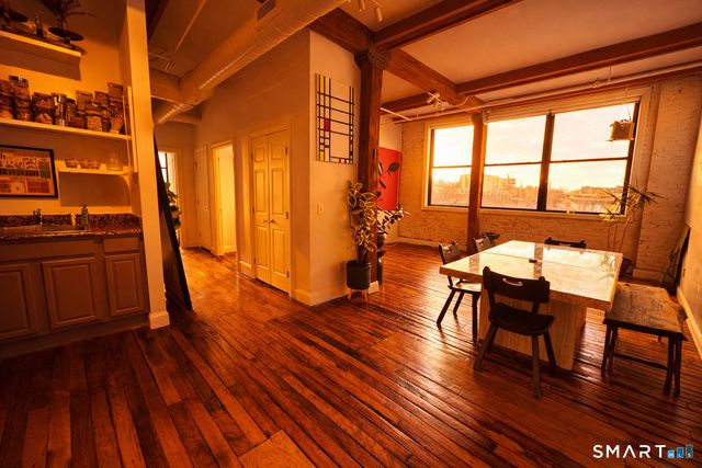 145 Canal Street 417, Shelton, CT 06484