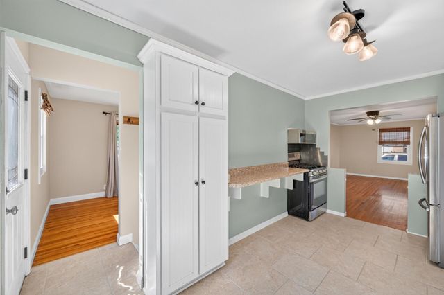 138 106th Avenue NW, Coon Rapids, MN 55448