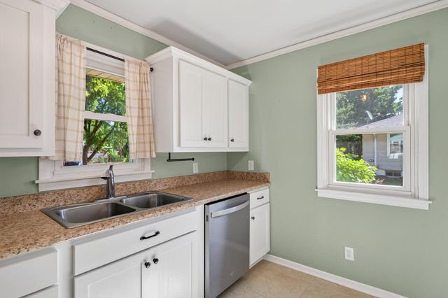 138 106th Avenue NW, Coon Rapids, MN 55448
