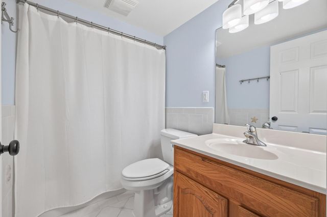 138 106th Avenue NW, Coon Rapids, MN 55448