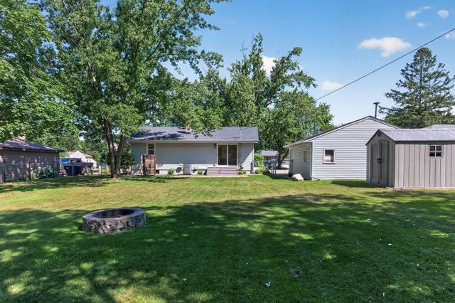 138 106th Avenue NW, Coon Rapids, MN 55448