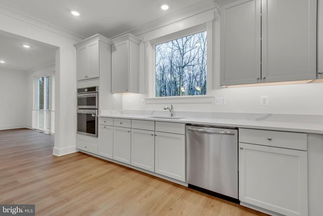 995 ARUNDEL DR, Arnold, MD 21012