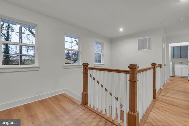 995 ARUNDEL DR, Arnold, MD 21012