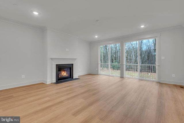 995 ARUNDEL DR, Arnold, MD 21012