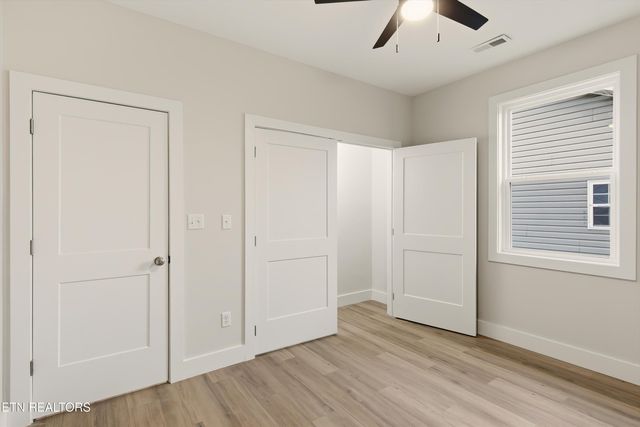 818 W Anderson Ave, Knoxville, TN 37921