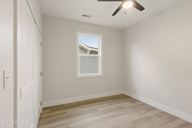 818 W Anderson Ave, Knoxville, TN 37921