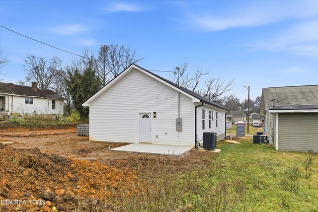 818 W Anderson Ave, Knoxville, TN 37921