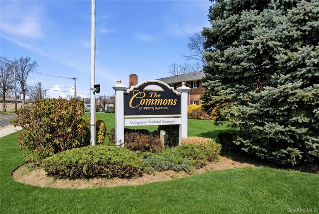 51 Edmunton Drive F-18, North Babylon, NY 11703