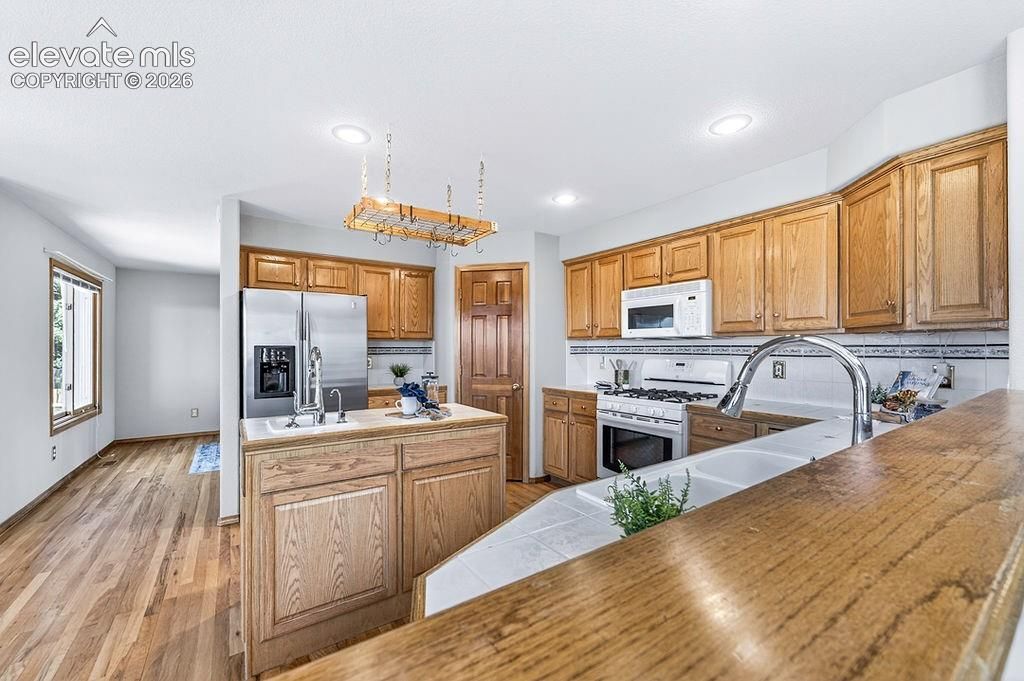 Image 22 of property listing at 9920 Glenellen Drive, Peyton, CO 80831