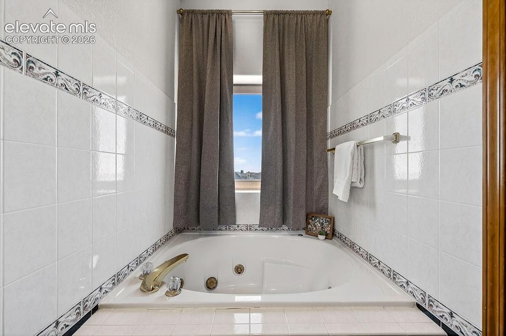 Image 34 of property listing at 9920 Glenellen Drive, Peyton, CO 80831