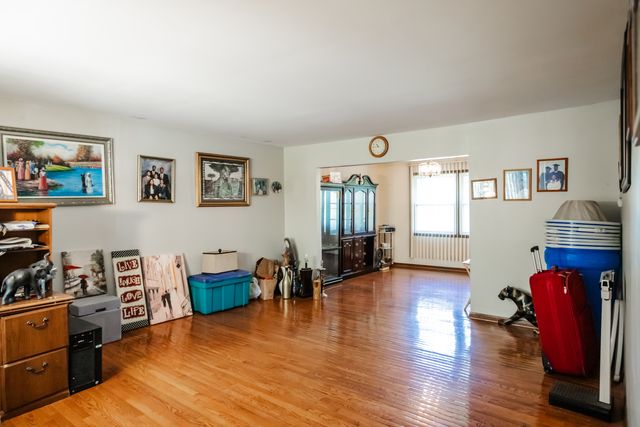 1124 187th Street, Homewood, IL 60430
