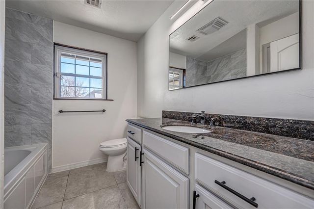 8625 Lakehurst Drive, Oklahoma City, OK 73120