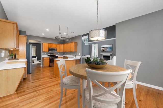 7 Quail Hollow, Stratham, NH 03885