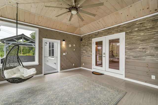 7 Quail Hollow, Stratham, NH 03885