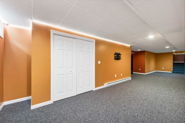 7 Quail Hollow, Stratham, NH 03885