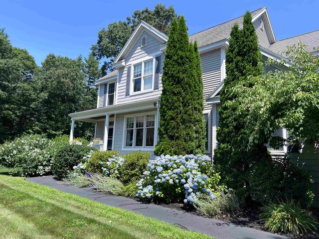 7 Quail Hollow, Stratham, NH 03885