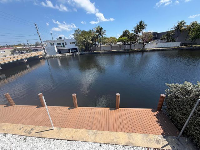 2200 NE 26th Street A, Wilton Manors, FL 33305